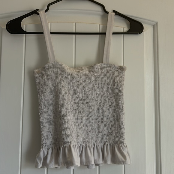 H&M, size small, color white. - Picture 2 of 2